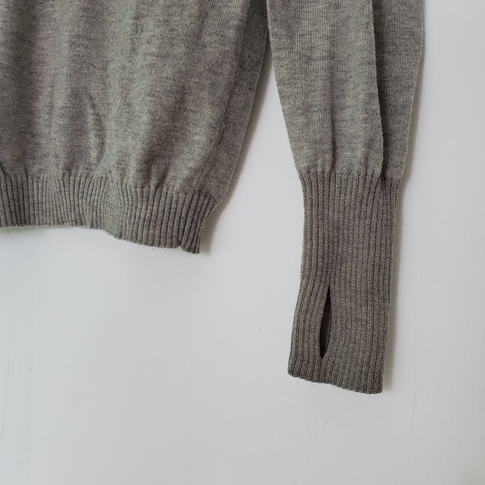 Betabrand Silver Shield Gray Sweater - Picture 5 of 8